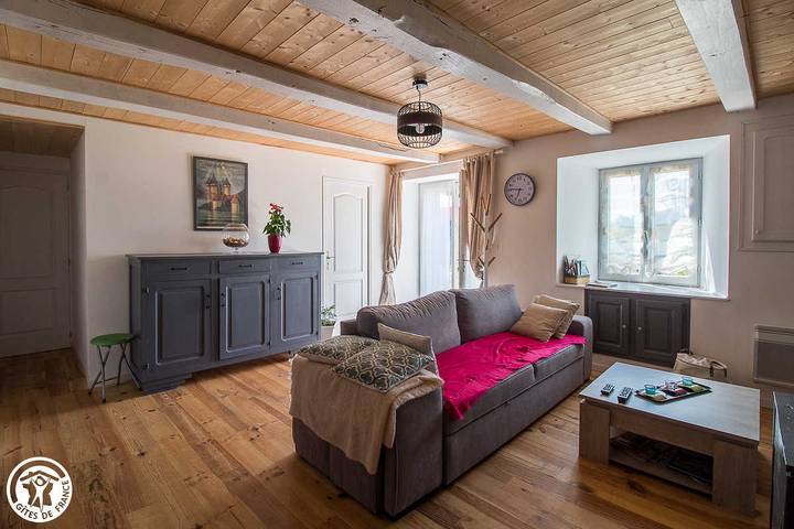 Gîte de Terrif in Larodde, Parc naturel régional des Volcans d'Auvergne