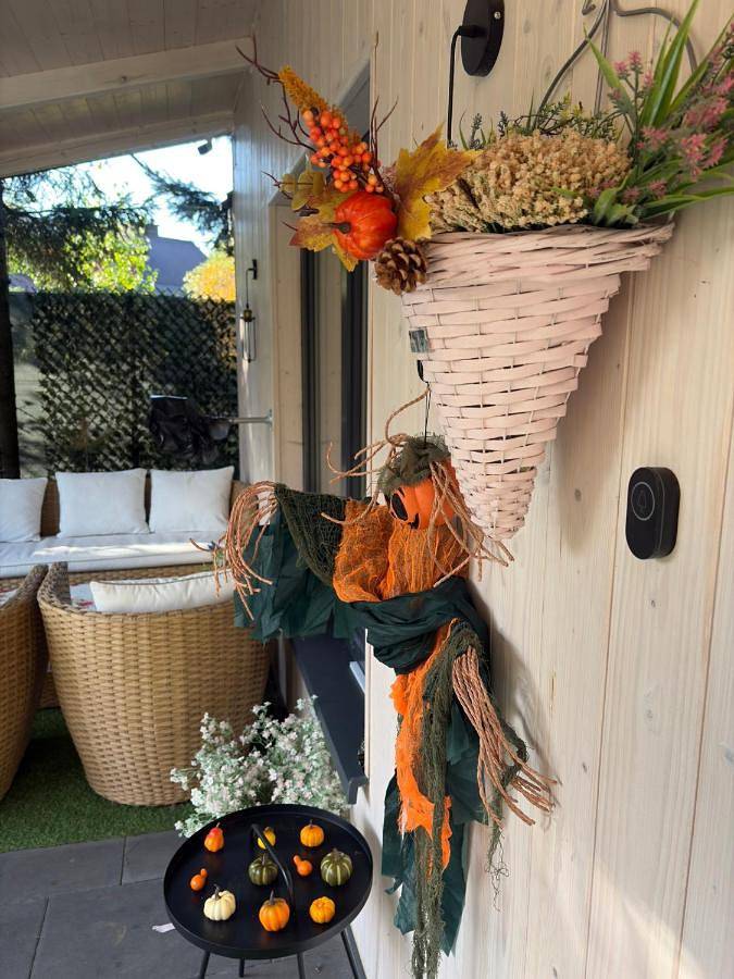 Domek przy plaży dla 4 osób, z sauna i basen oraz widok i ogród w Polska