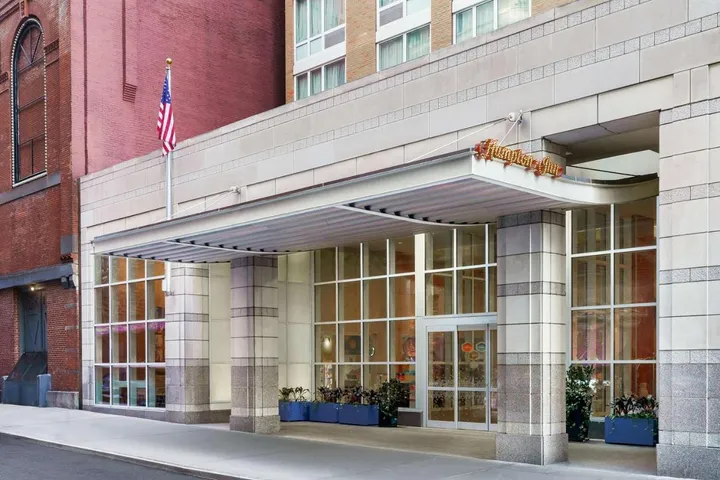 Hotel para 4 personas - 1