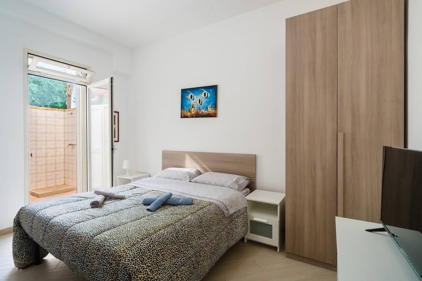 Casa Vacanze 'Lu Sule Lu Mare Lu Ientu1' con Giardino Privato, Wi-Fi e Aria Condizionata in Porto Cesareo, Golfo di Taranto