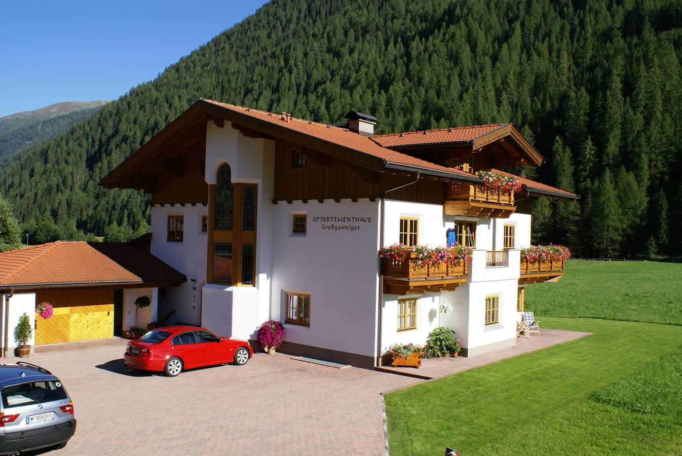 Ganze Ferienwohnung, Ferienwohnung für 4 Personen mit Ausblick in Sankt Jakob in Defereggen, Bezirk Lienz