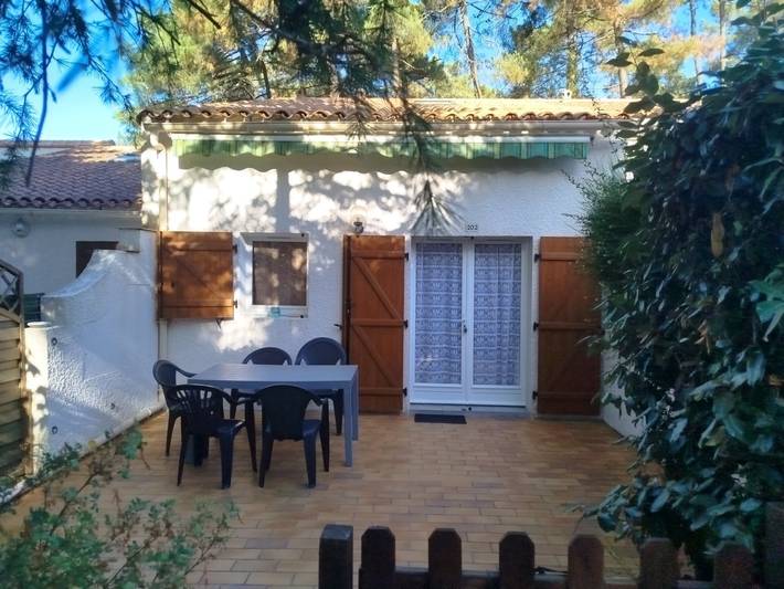 Gîte pour 5 personnes, avec terrasse