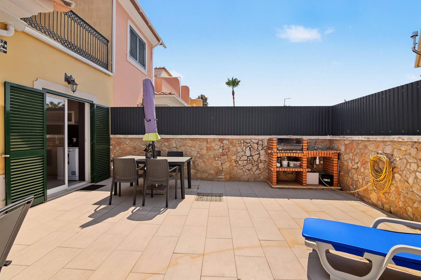Casa de Férias 'Lili's Home' com Terraço Privado e Wi-Fi in Algoz e Tunes, Distrito de Faro