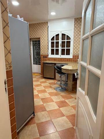 Location de vacances pour 7 personnes, avec balcon et piscine à Bouskoura - 4