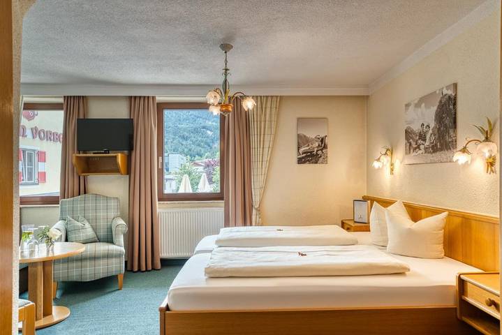 Hôtel pour 2 personnes, avec sauna ainsi que vue et jardin à Tarrenz - 2