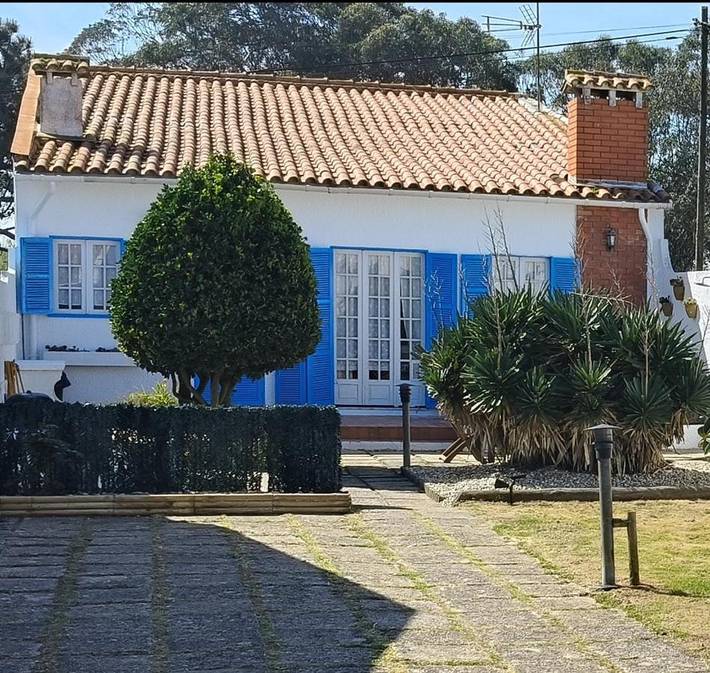 Location de vacances pour 5 personnes, avec jardin et vue dans Mindelo