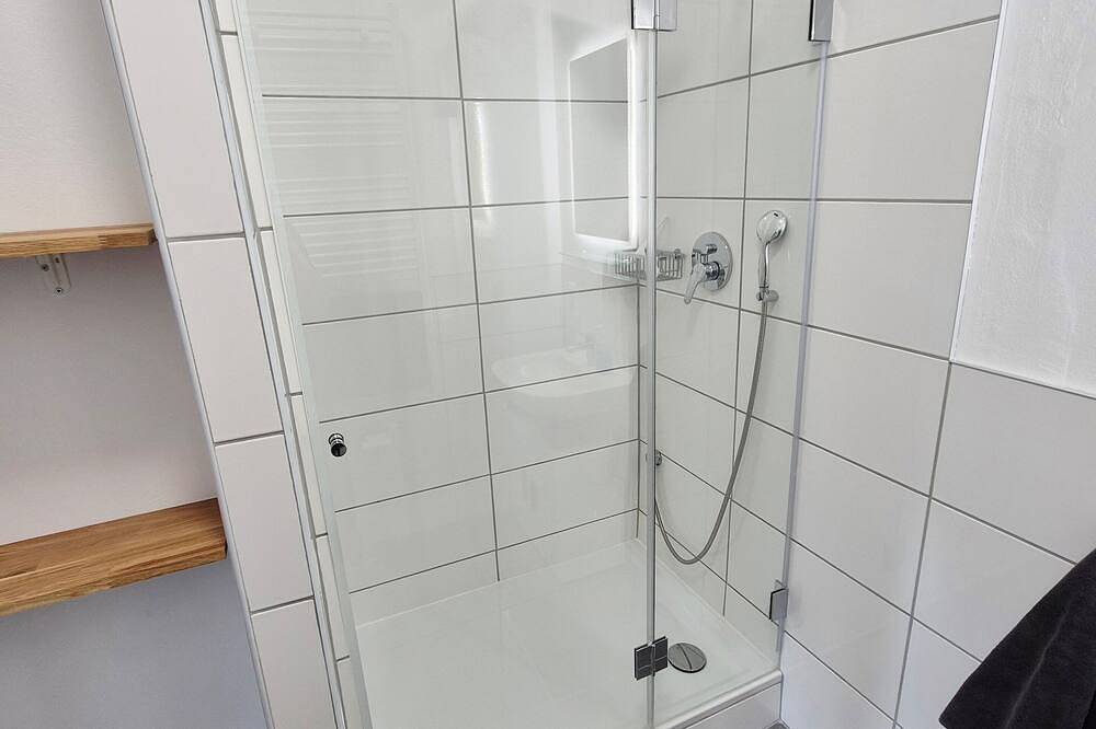 Ganze Wohnung, 2-Zimmer Wohnung 4 - Apartments am Schloss in Oberschleißheim, Oberbayern