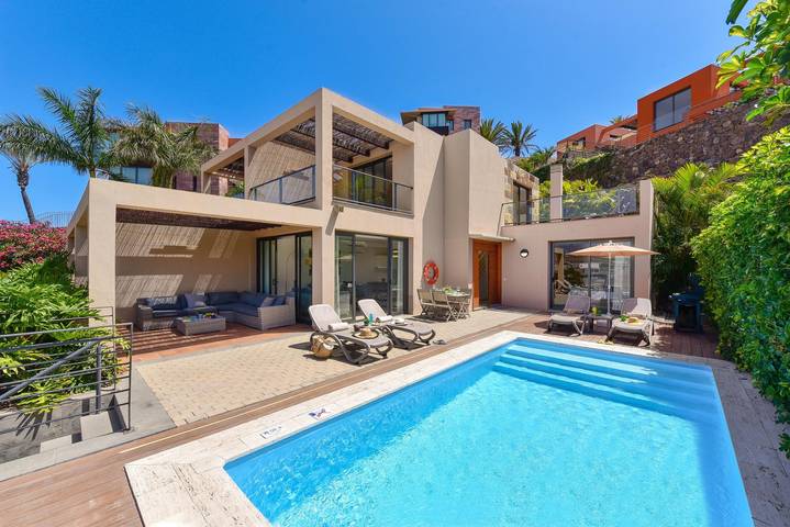 Villa für 4 Personen, mit Terrasse und Garten sowie Pool in Salobre Golf