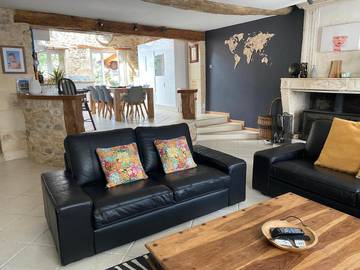 Location de vacances pour 8 personnes, avec jardin à Montpellier-de-Médillan