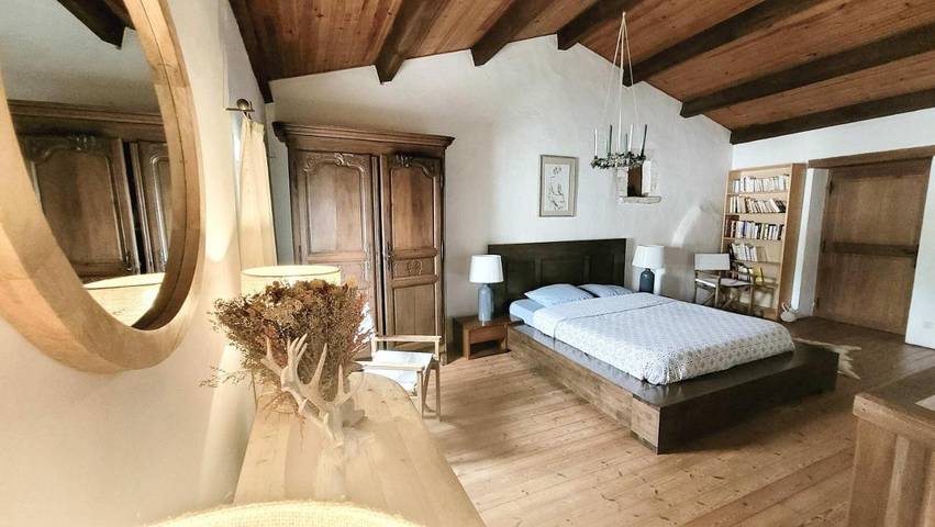 Location de vacances pour 10 personnes, avec jardin et piscine à Breuillet - 3