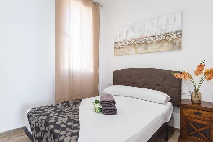 Ganze Wohnung, 20km from Barcelona and next to the beach, terrace , matarolux7 in Mataró, Costa del Maresme