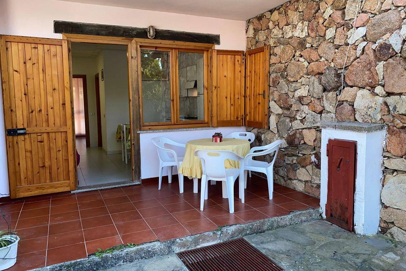 Ganze Wohnung, Ferienwohnung für 5 Personen mit Balkon/Terrasse in San Teodoro, Olbia-Tempio