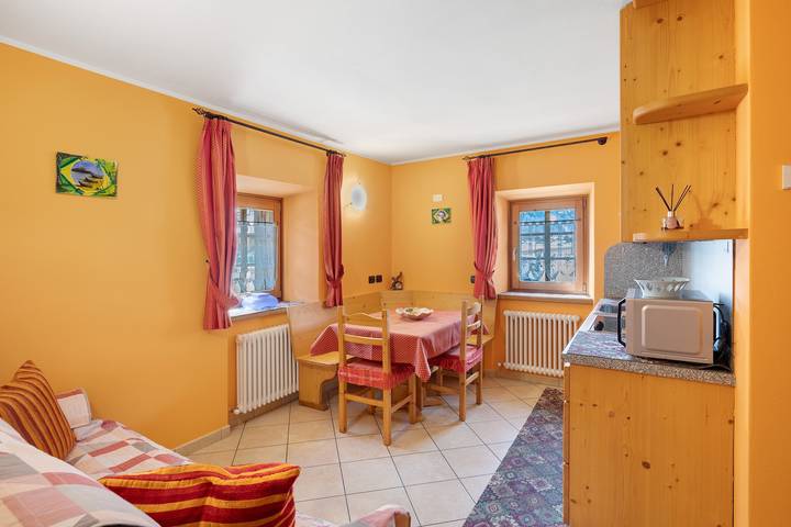 Chalet für 4 Personen, mit Garten in Livigno - 2