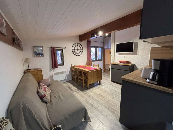 Appartement entier, Studio pour 4 pers. au cœur de L'Alpe d'Huez, proche télécentre, animaux acceptés in Huez, Parc national des Écrins