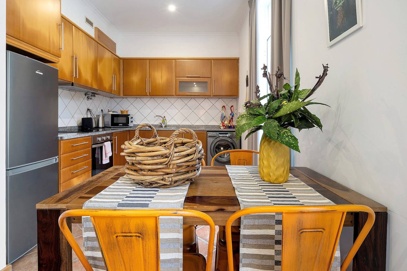 Vakantie Appartement Huis Bali Furnas met Uitzicht op de Bergen, Wi-Fi & Balkon, foto 6