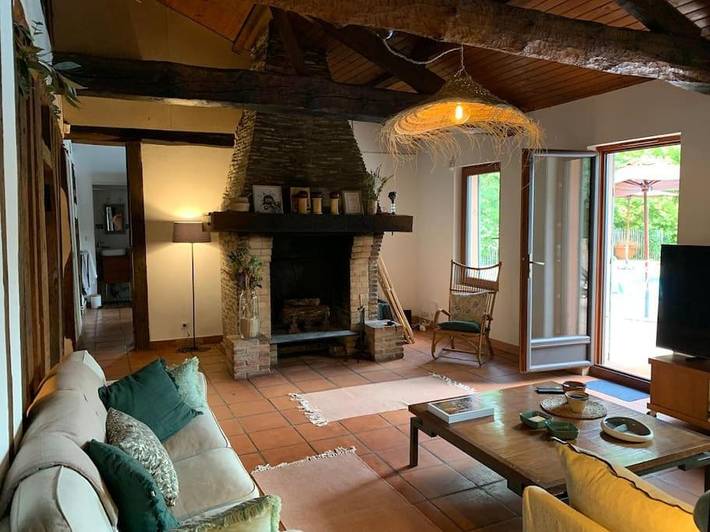 Location de vacances pour 12 personnes, avec jardin ainsi que vue et piscine à Ychoux - 4