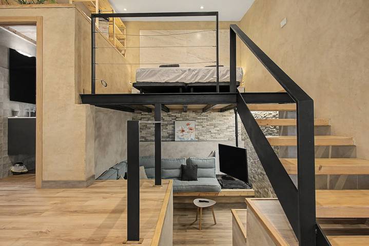 Appartement entier, Mini Loft Can Padrosa 4 – Espace moderne avec piscine près de la Costa Brava in Riumors, Haut-Ampurdan