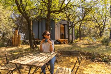 Gîte pour 3 personnes, avec jardin, adapté aux familles à Mondragon