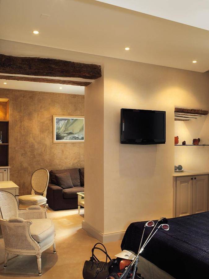 Hôtel pour 2 personnes, avec jardin ainsi que terrasse et piscine à Opio - 2