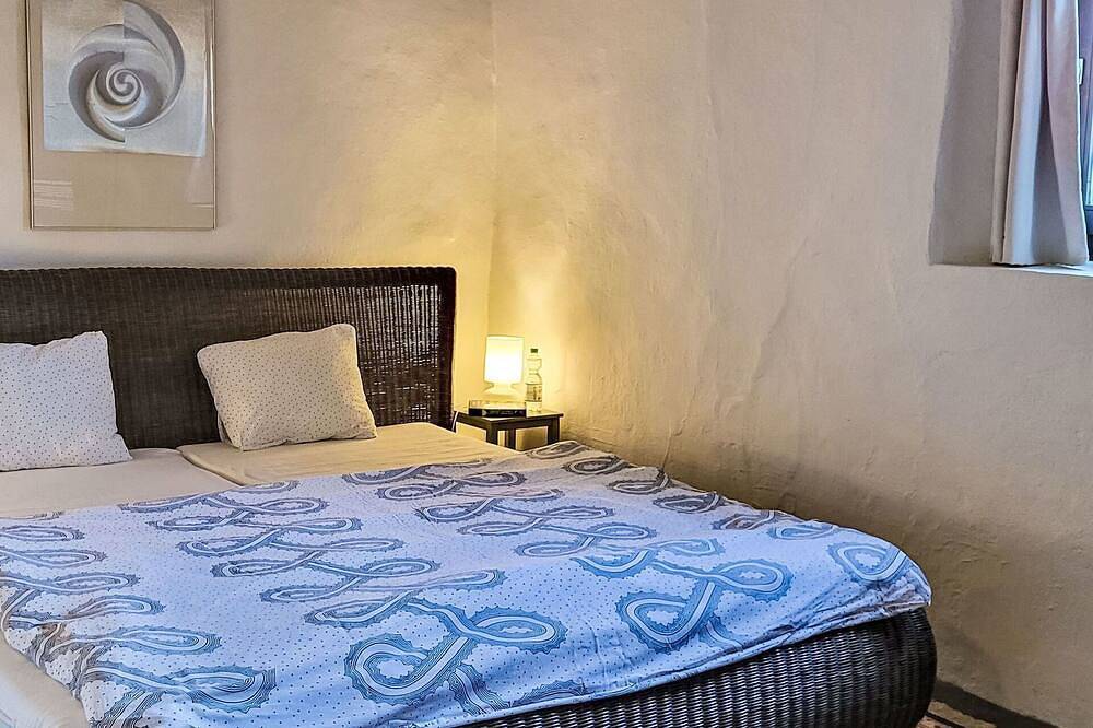 Wunderbares alleinstehendes Ferienhaus für 6 Leute mit  W-Lan, Innenhof und Panoramablick in Maggia, Tessiner Alpen
