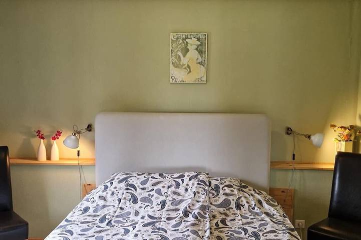 Location de vacances pour 4 personnes, avec jardin ainsi que jacuzzi et piscine, animaux acceptés à Douzains - 2