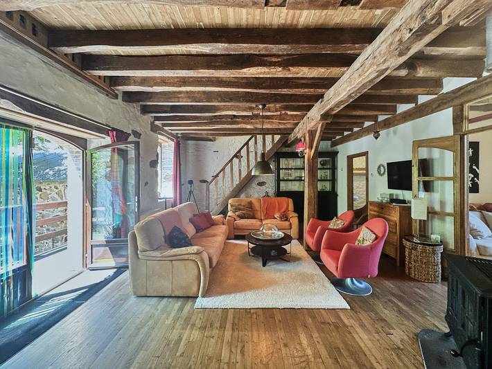 Location de vacances pour 5 personnes, avec vue à Château-Chervix