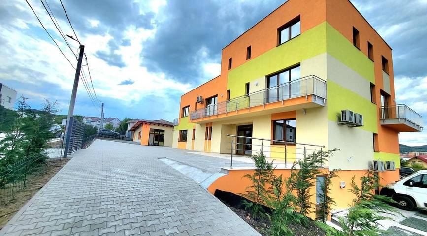Gîte pour 3 personnes, avec Terrasse ainsi que Jardin et Vue dans Deva (Roumanie)