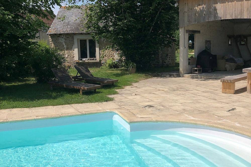 Ferienhaus im Berry: Pool, Garten, Parkplatz und umfassender Service in Brenne Naturpark in Vendœuvres, Châteauroux und Umgebung