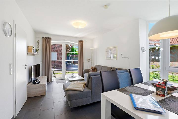 Ferienwohnung für 4 Personen, mit Terrasse und Garten in Greetsiel - 2