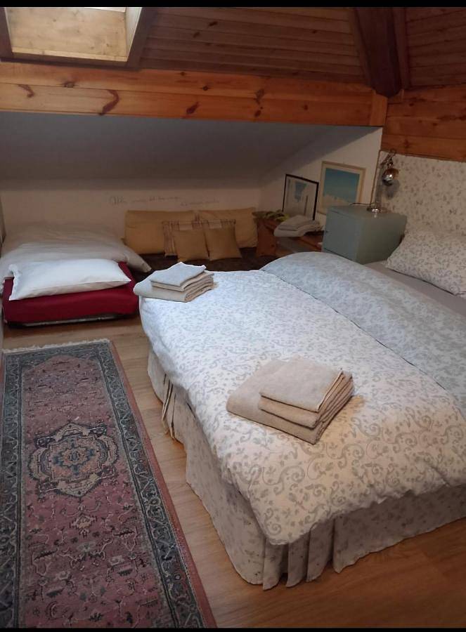 Gîte pour 4 personnes, avec terrasse, animaux acceptés à Cles - 2