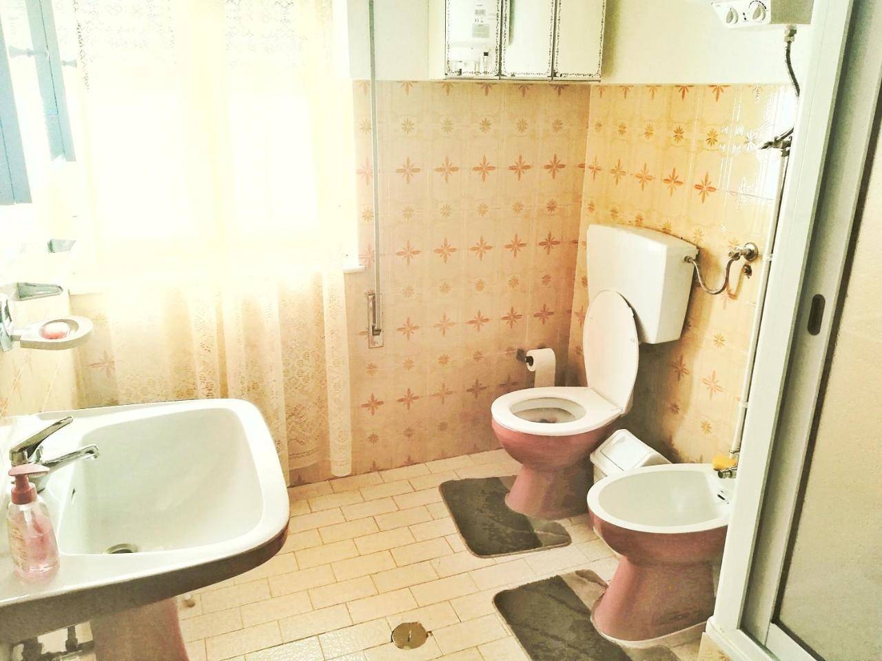Quadruple Room with Shared Bathroom in Belmonte e Colmeal da Torre, Serra da Estrela