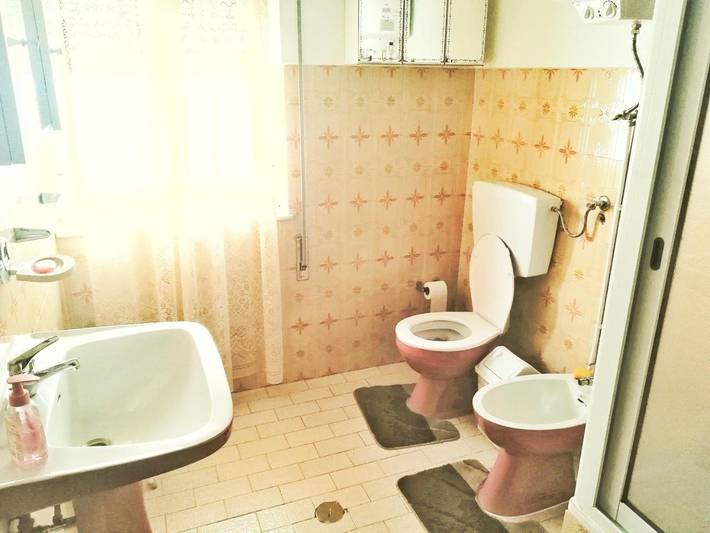 Double Room with Shared Bathroom in Belmonte e Colmeal da Torre, Serra da Estrela