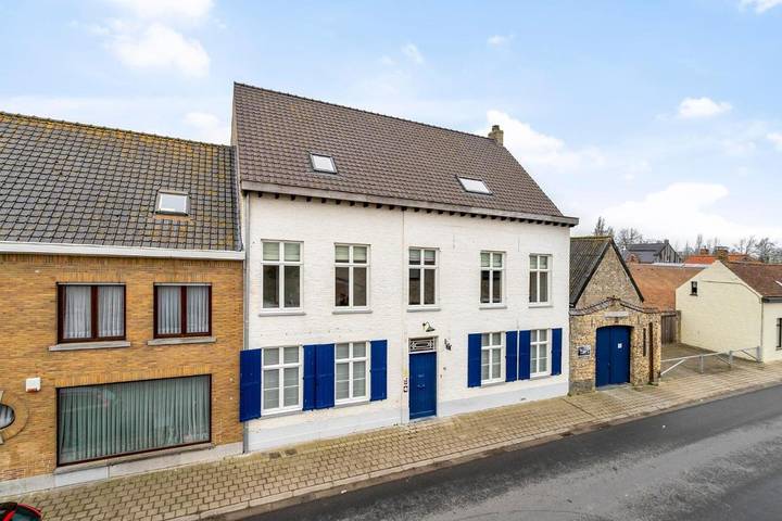 Location de vacances pour 18 personnes, avec jardin et terrasse, animaux acceptés à Alveringem - 4