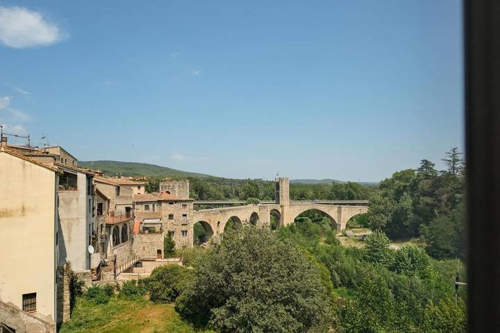 Gîte pour 4 personnes, avec vue à Besalú - 2