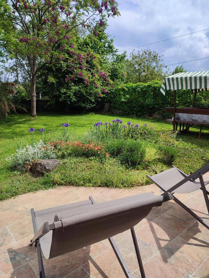 Location de vacances pour 6 personnes, avec jardin et terrasse dans Argentonnay - 2