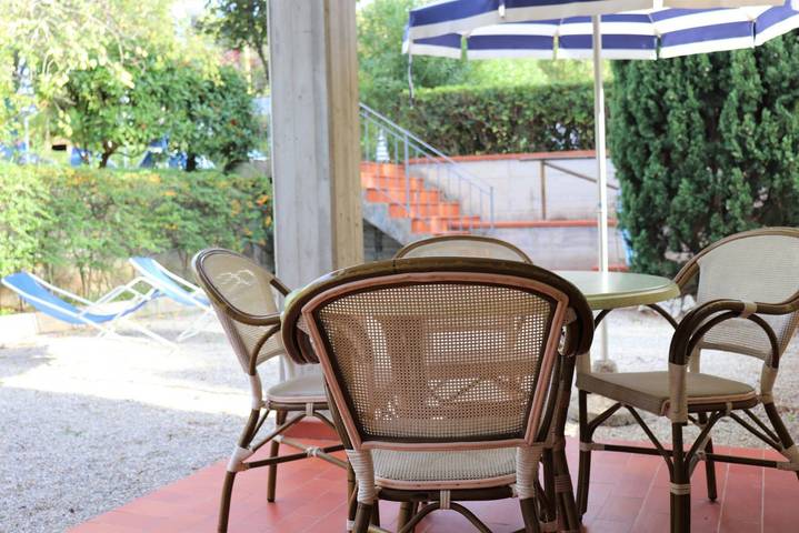 Location de vacances pour 2 personnes, avec jardin et piscine à Porto Azzurro