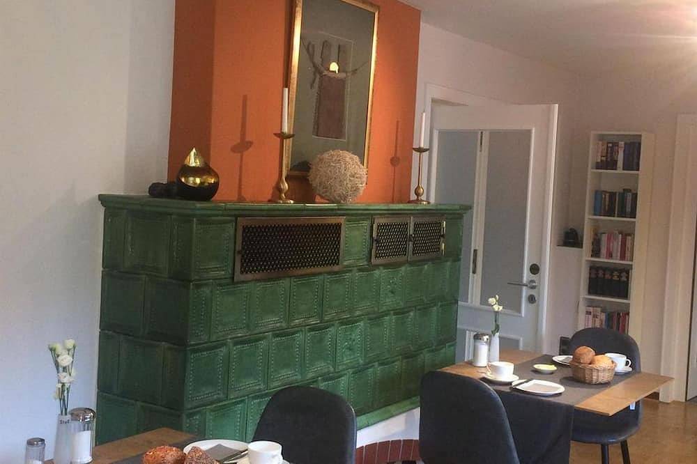 Doppelzimmer mit Dusche, Wc - Haus Luisenhof, Pension in Mölln, Kreis Hertogdom Lauenburg
