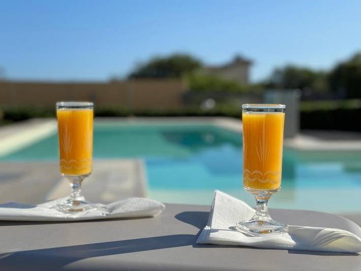 Casa de vacaciones para 6 personas, con jardín además de piscina y jacuzzi, Se admiten mascotas - 1