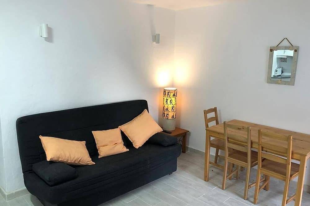 Bungalow (24) direct view, largest pool in the area and 60 meters from the sea in Binisafua, Sant Lluís
