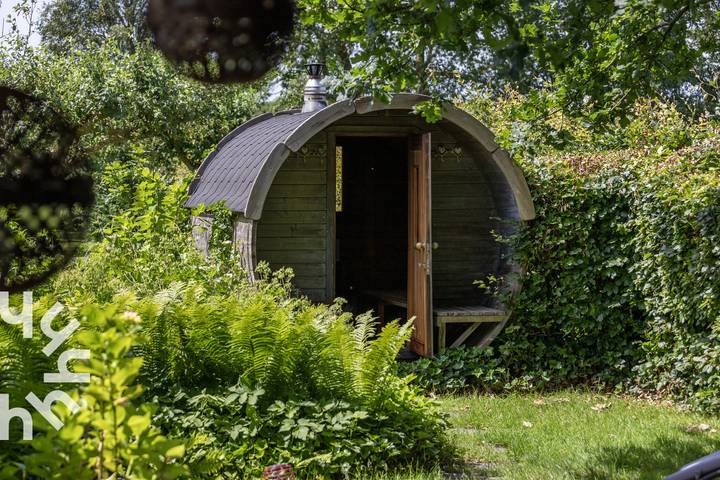 Luxuriöses Wellnesshaus mit Außen Spa und Sauna auf einem idyllischen Anwesen in Drenthe in Nationalpark Dwingelderveld