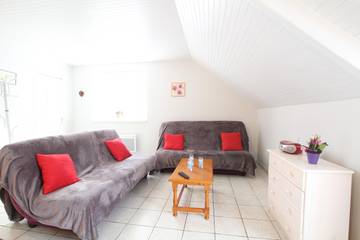 Gîte pour 6 personnes, avec balcon et jardin à Aramits