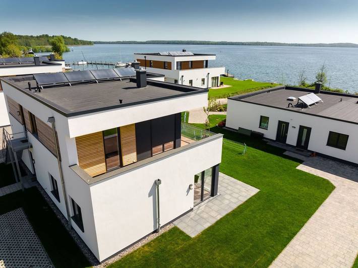Ferienwohnung für 2 Personen, mit Terrasse und Garten sowie Seeblick am Schweriner See