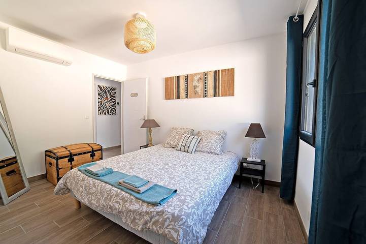 Location de vacances pour 8 personnes, avec jardin à Callas - 2