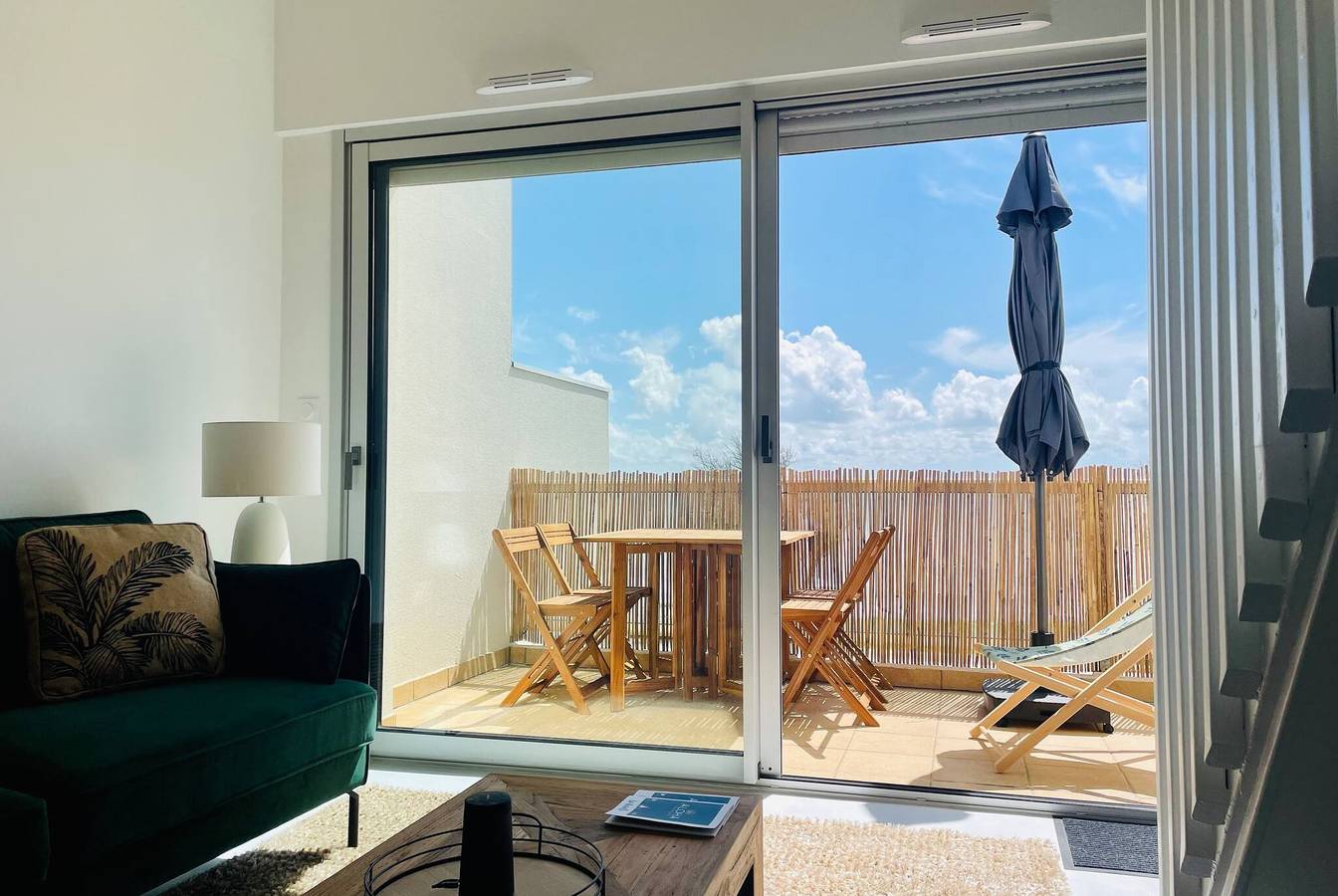 Appartement entier, La Canopée - Beau T3 Vue Mer Imprenable  in La Rochelle, Région de La Rochelle
