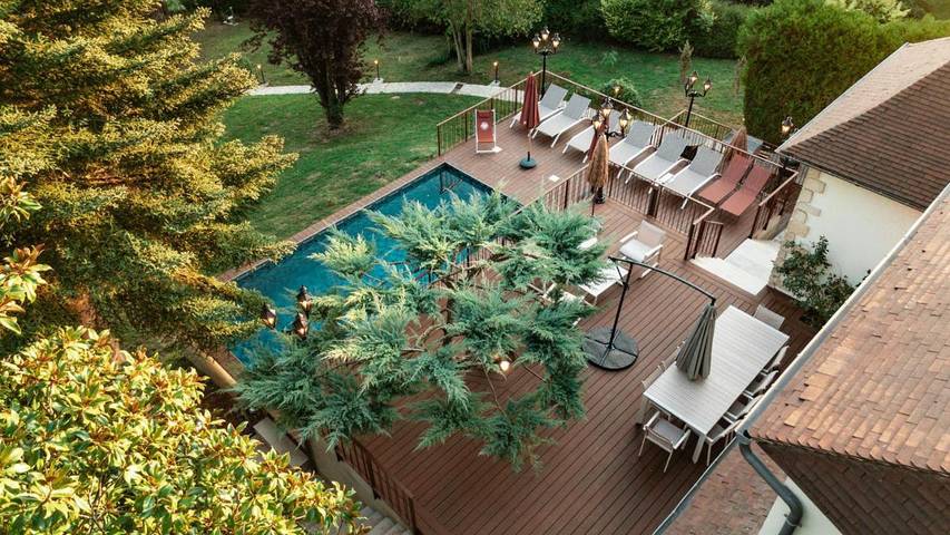 Location de vacances pour 8 personnes, avec piscine ainsi que jardin et vue à Mézy-sur-Seine - 2