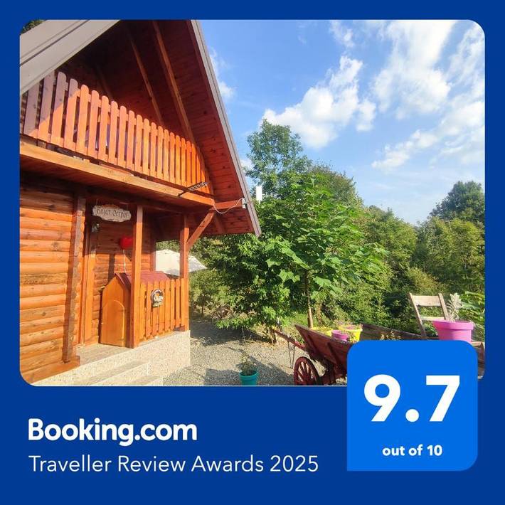 Gîte pour 4 personnes, avec jardin et vue, adapté aux familles à Kosjerić