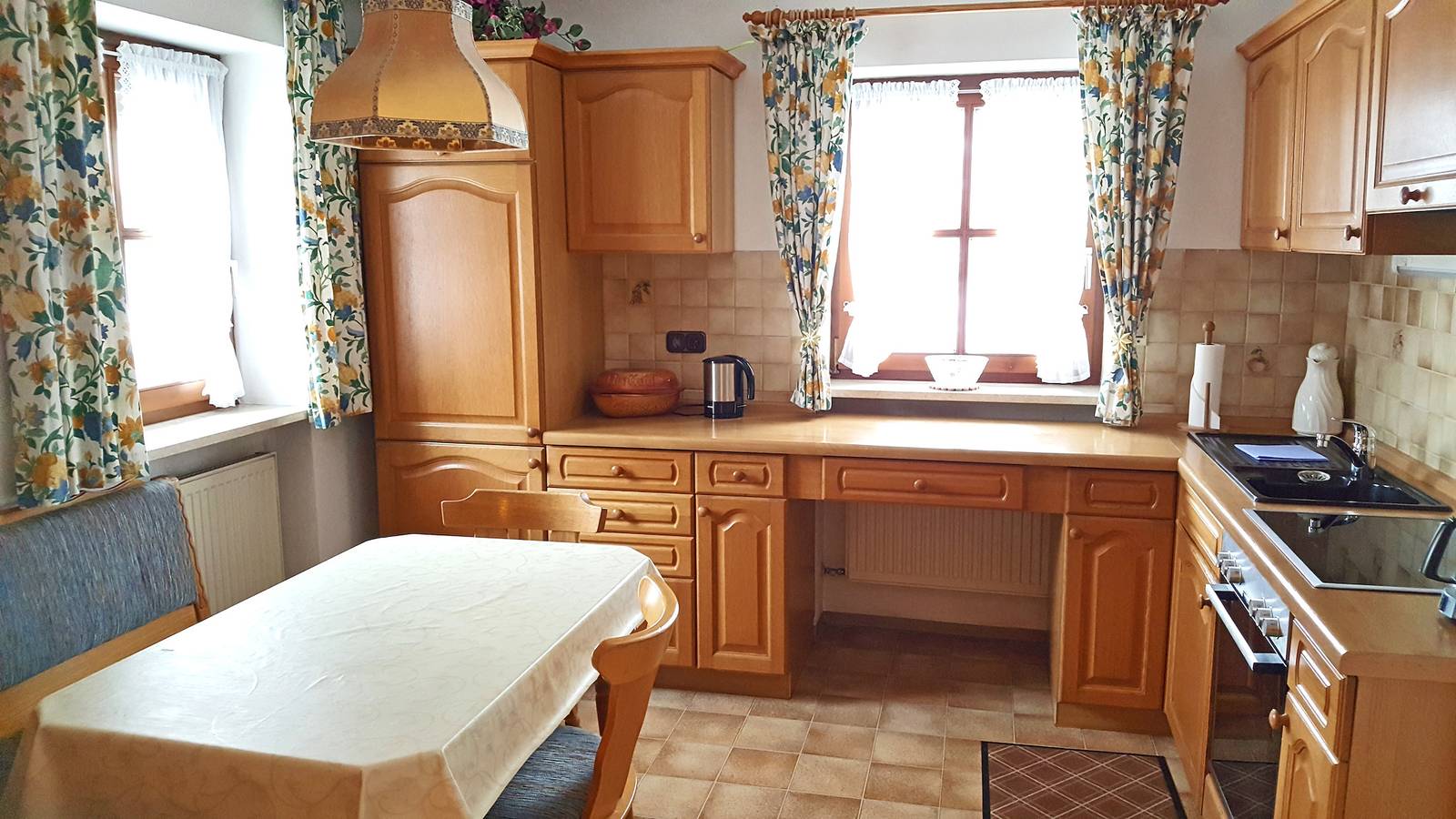 Bauernhof Daurerhof Ferienwohnung - Ferienwohnung I Wohn-/Schlafraum getrennt, 40 qm im 1. Obergeschoss in Kampenwand, Aschau im Chiemgau