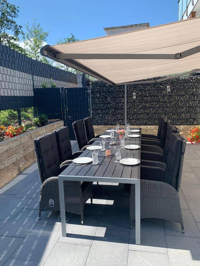 Berg Fux - Zwei Ferienhäuser mit je 5 und 6 Schlafzimmern mit eigener Dachterrasse - fantastischem Bergblick - Weber Gas Grill in Sonthofen, Bayerisch Schwaben
