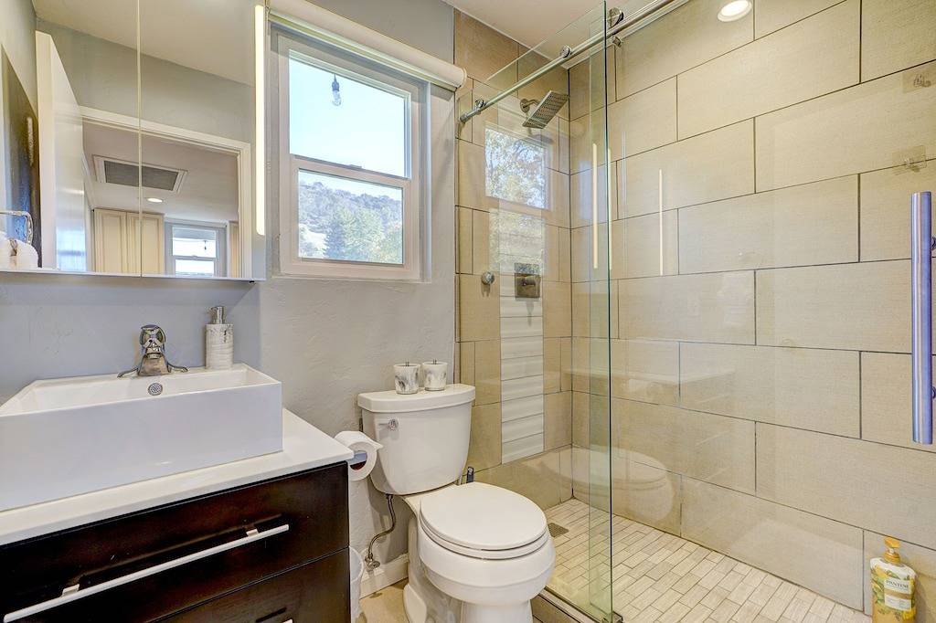 Home near Sonoma & Calistoga in heart of Wine Country in Santa Rosa, California North Coast