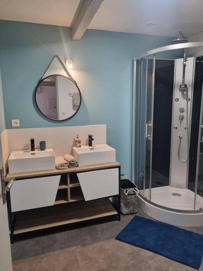 Gîte pour 3 personnes dans Moncey